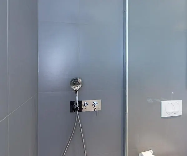 Apartment Niko Malinska
