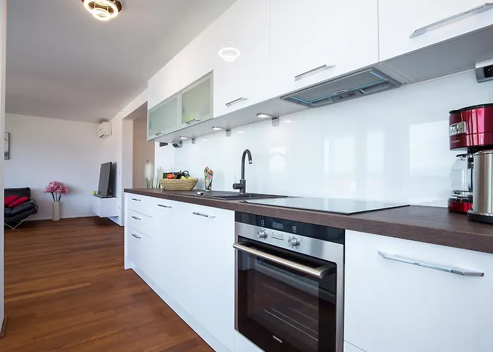 Niko Apartment