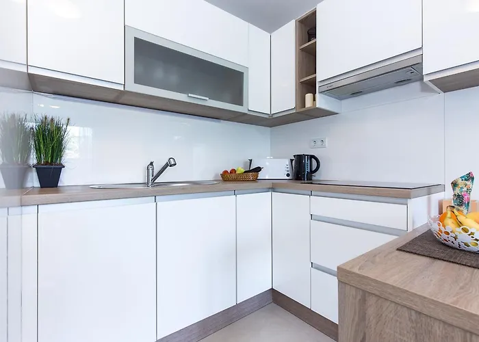 Niko Apartment *