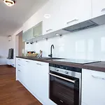 Niko Apartament