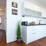 Niko Apartament
