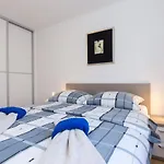 Apartament Niko *